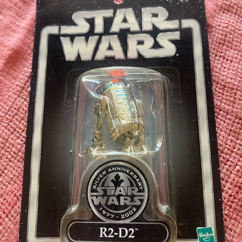 Star Wars Gold R2-D2 Action Figure